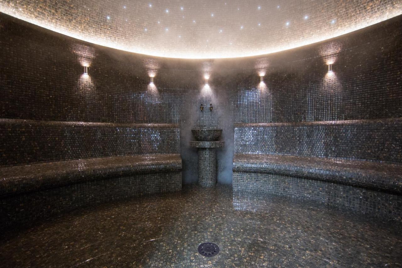 Caucasus Hotel Kasagh ภายนอก รูปภาพ A modern Turkish bath