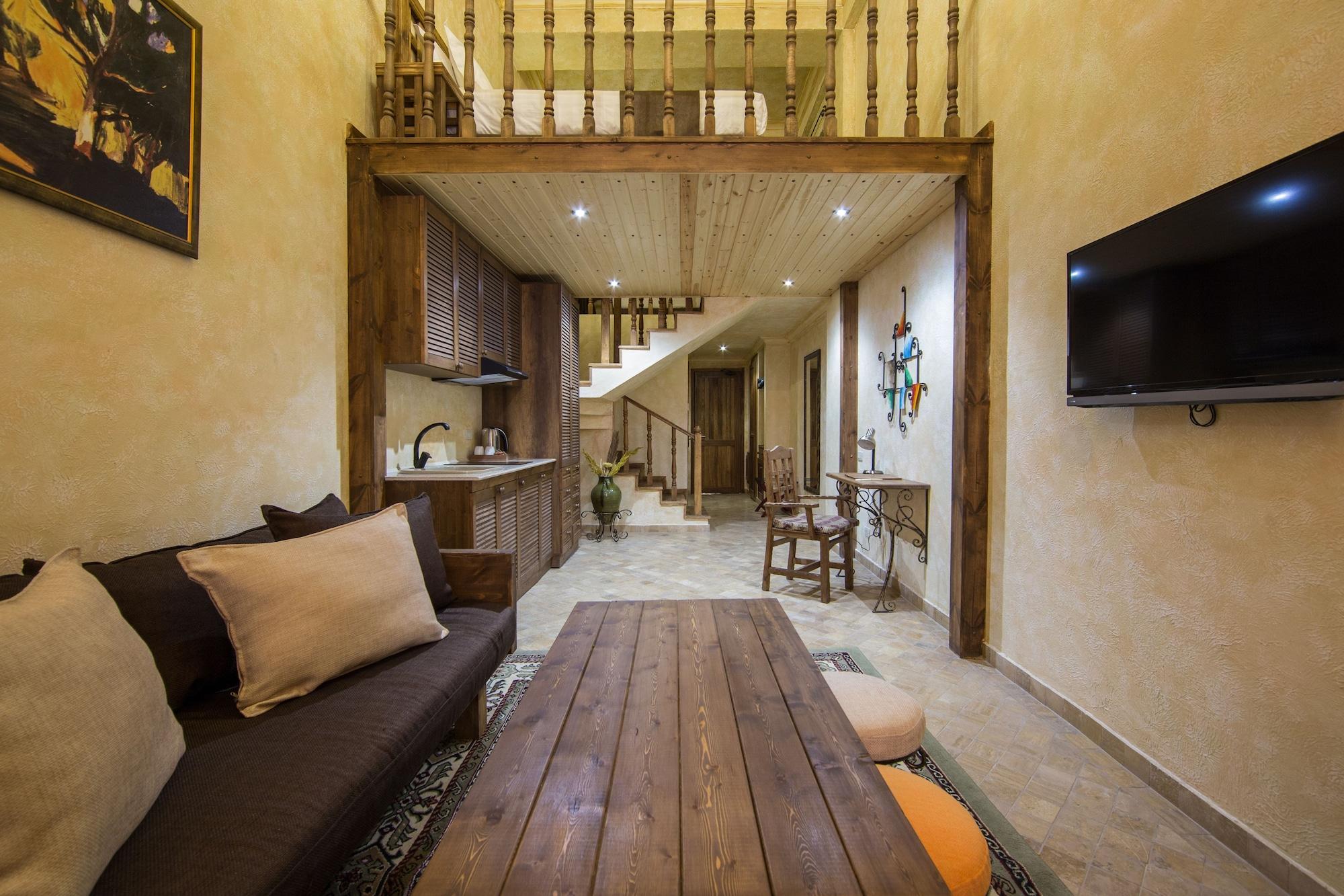 Caucasus Hotel Kasagh ภายนอก รูปภาพ A typical apartment in the complex